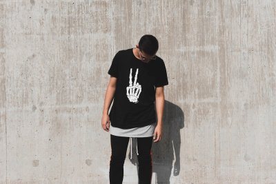 Je t-shirt wordt dit jaar van achteren interessant